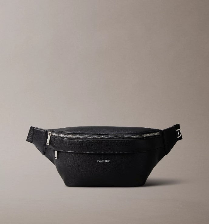 Riñonera Negra Raised-Calvin Klein